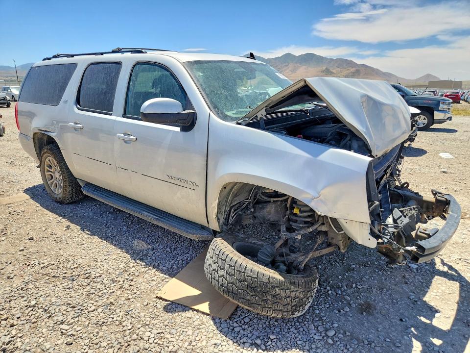 2010 Gmc Yukon VIN 1GKUKKE3XAR161628 COPART salvage auction — FRONT END, Ut - Salvage Certificate, sold $350 on 2026-08-21 (photo 4)