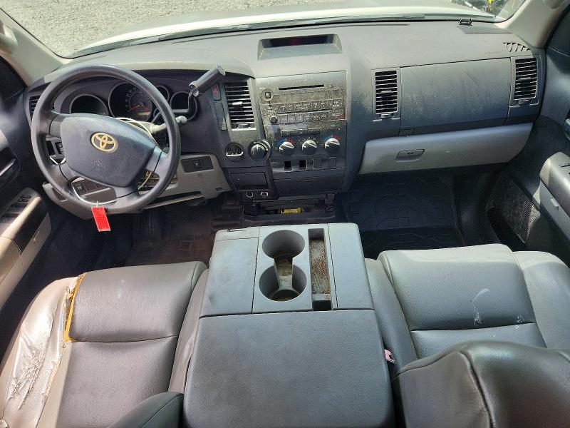 2010 Toyota Tundra VIN 5TFRU5F10AX023702 COPART salvage auction — MINOR DENT/SCRATCHES, FL - CERTIFICATE OF TITLE (P), sold $3,100 on 2026-07-22 (photo 8)