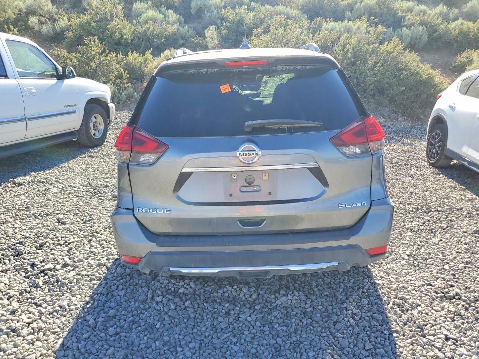 2018 Nissan Rogue VIN 5N1AT2MV4JC743379 COPART salvage auction — ROLLOVER, Nv - Salvage Title, sold $375 on 2026-07-02 (photo 6)