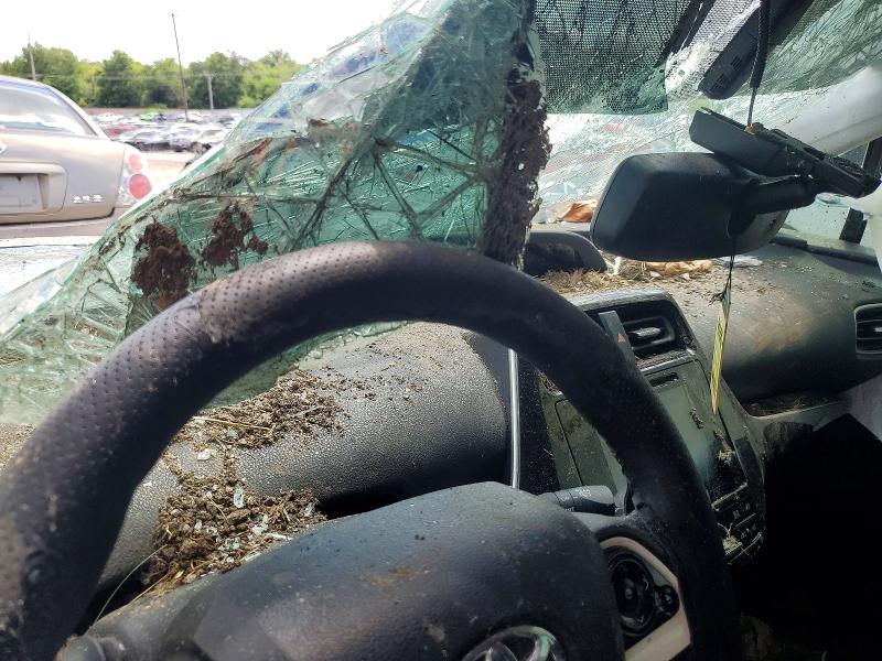 2016 Toyota Prius VIN JTDKARFU6G3518675 COPART salvage auction — ROLLOVER, Ky - Bill Of Sale/Part Only/No Titl, sold $300 on 2026-07-22 (photo 9)