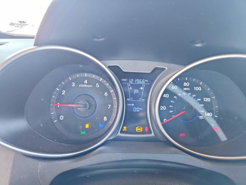 2015 Hyundai Veloster VIN KMHTC6AD6FU230874 COPART salvage auction — FRONT END, Salvage Title, sold $175 on 2026-07-28 (photo 9)