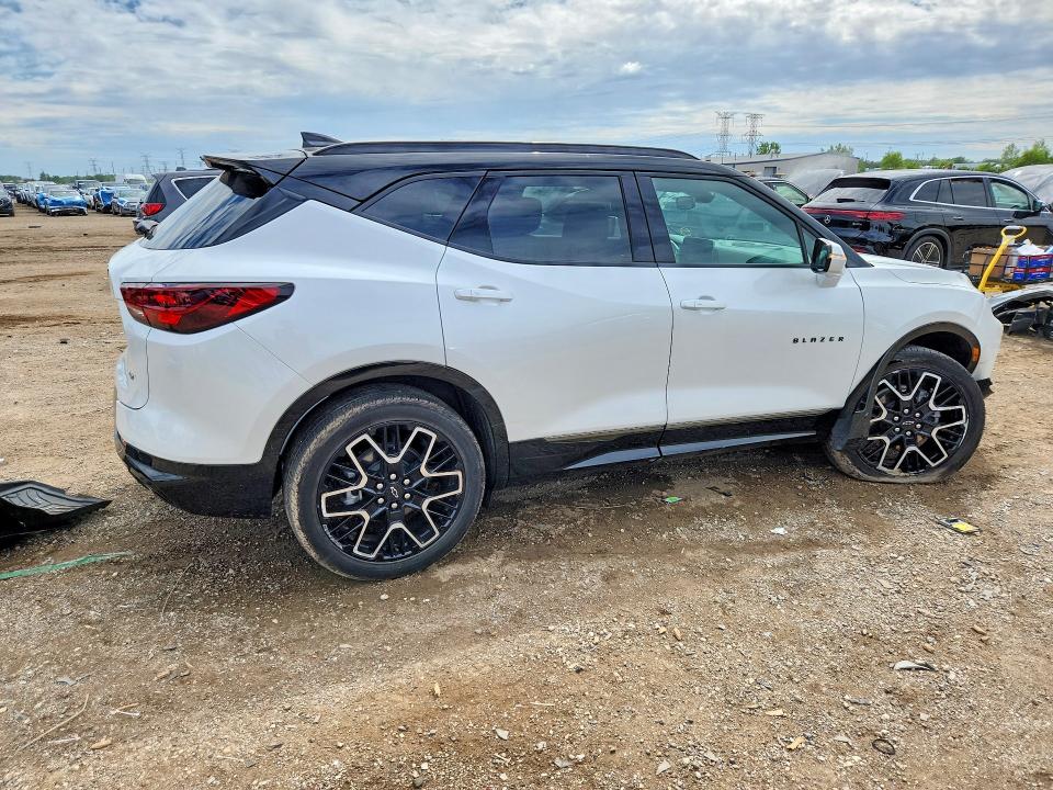 2023 Chevrolet VIN 3GNKBKRS4PS109851 COPART salvage auction — SIDE, Il - Salvage Certificate, sold $18,100 on 2026-07-04 (photo 3)