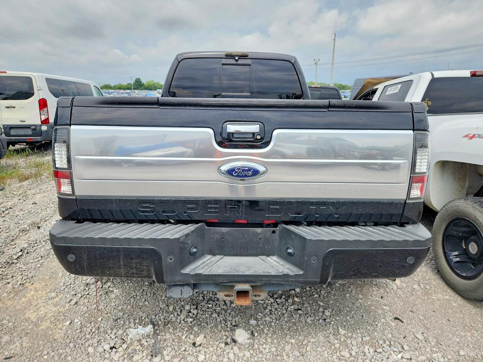 2016 Ford F-450 super duty VIN 1FT8W4DT8GEA02394 COPART salvage auction — Burn Engine, TN - SALVAGE CERTIFICATE, sold $10,000 on 2026-07-13 (photo 6)