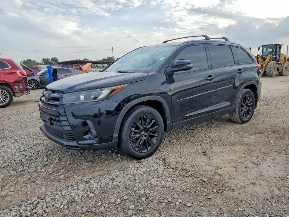2019 Toyota Highlander VIN 5TDKZRFH4KS313150 COPART salvage auction — MINOR DENT/SCRATCHES, Tx - Certificate Of Title, sold $8,800 on 2026-07-09 (photo 1)