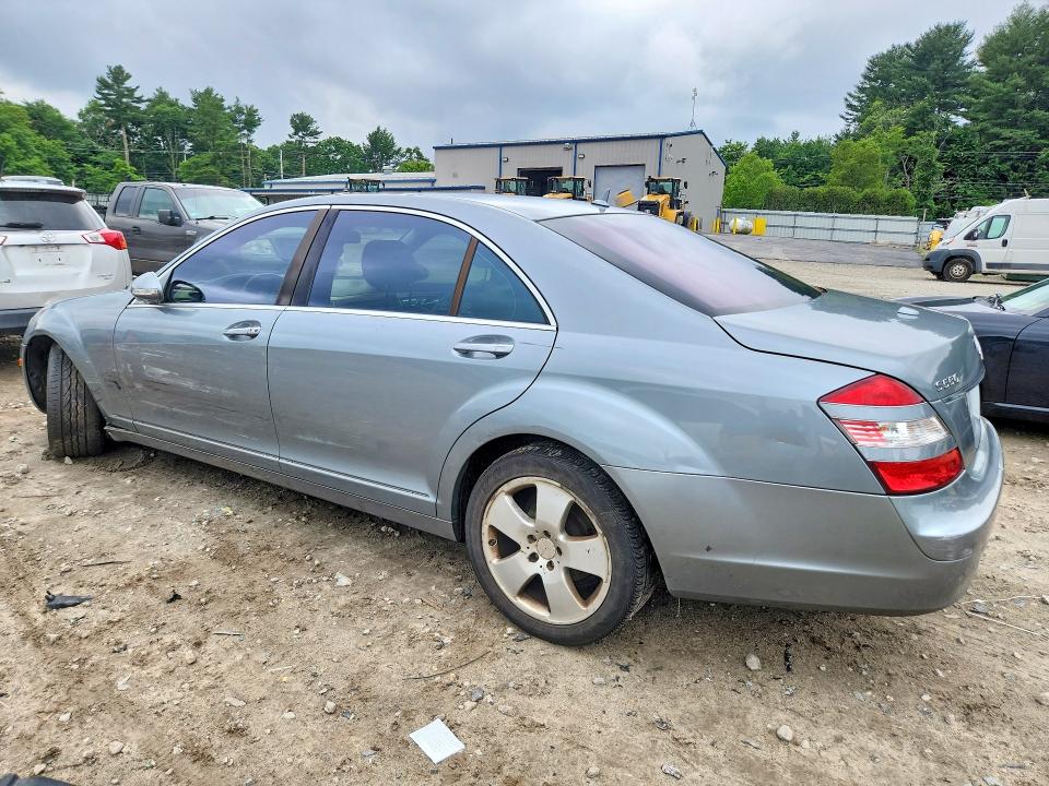 2007 Mercedes-benz S class VIN WDDNG71X77A046814 COPART salvage auction — SIDE, MA - CERT OF TITLE-RECONSTRCTD COLL, sold $325 on 2026-07-23 (photo 2)