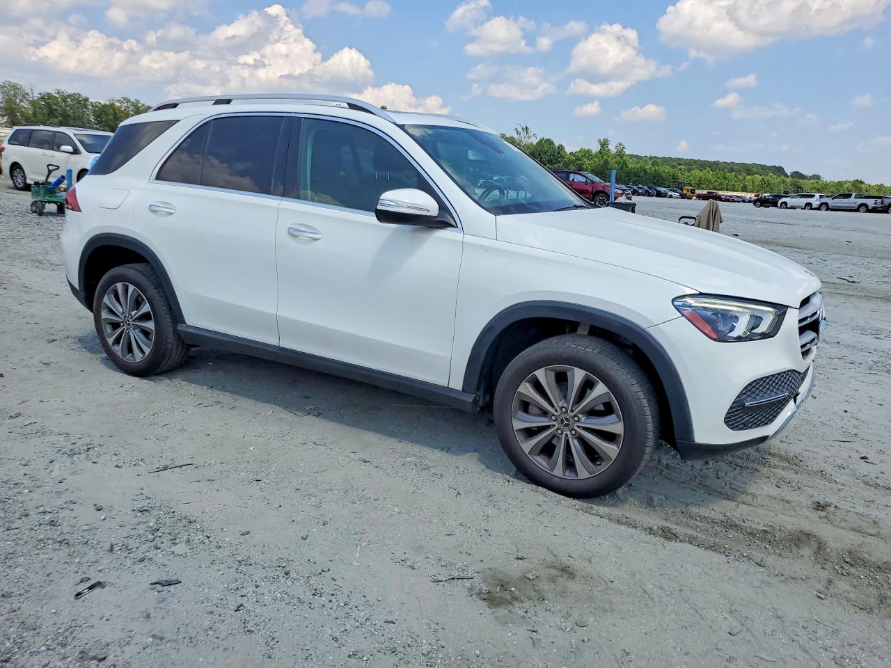 2020 Mercedes-Benz GLE-Class VIN 4JGFB4KB8LA013308 COPART salvage auction — Minor Dent/Scratches, GA - CERTIFICATE OF TITLE, sold $16,300 on 2026-07-01 (photo 4)