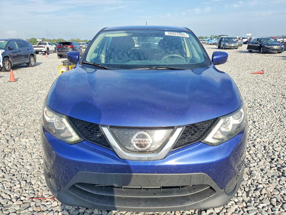 2019 Nissan Rogue VIN JN1BJ1CR1KW325720 COPART salvage auction — MINOR DENT/SCRATCHES, Mt - Certificate Of Title, sold $1,450 on 2026-07-31 (photo 5)