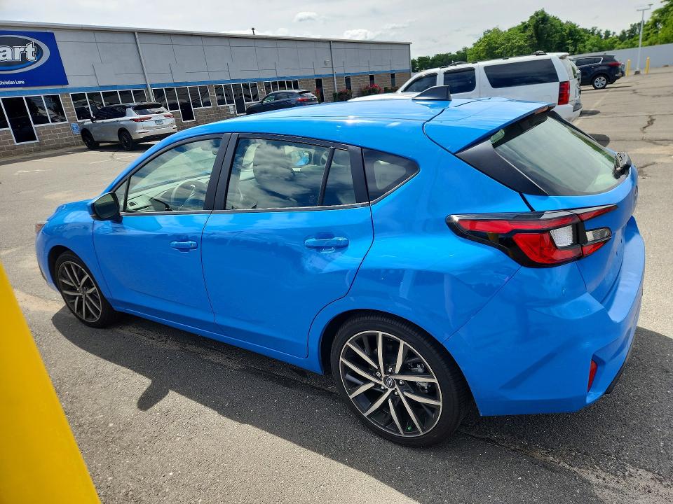 2025 Subaru Impreza VIN JF1GUAFCXS8294298 COPART salvage auction — NORMAL WEAR, Fl - Cert Of Title-Rebuilt, sold $16,700 on 2026-07-02 (photo 2)