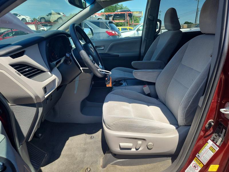 2017 Toyota Sienna VIN 5TDKZ3DCXHS799332 COPART salvage auction — REAR END, Tn - Certificate Of Title, sold $2,300 on 2026-07-14 (photo 7)