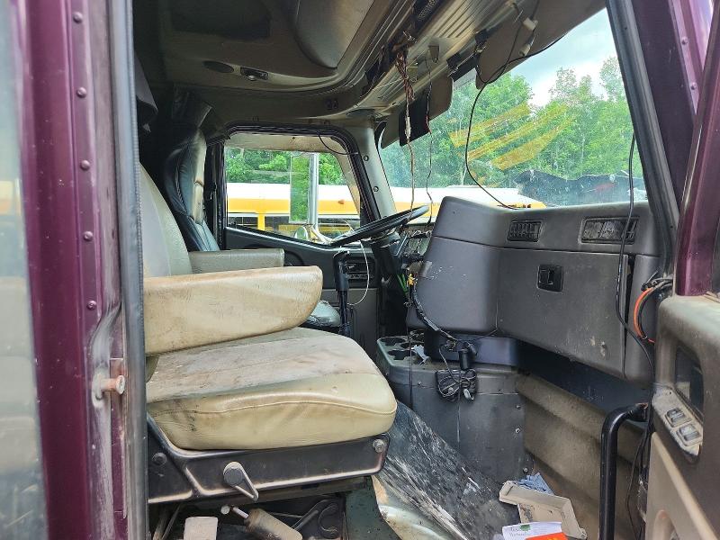 2000 International 9000-series VIN 2HSCHASRXYC064386 COPART salvage auction — FRONT END, Oh - Cert Of Title-Salvage, sold $8,000 on 2026-07-16 (photo 5)