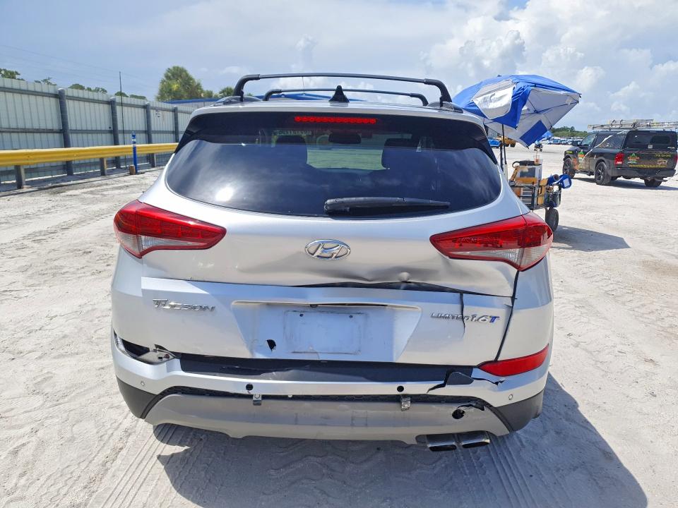 2017 Hyundai VIN KM8J33A29HU346822 COPART salvage auction — FRONT END, Fl - Cert Of Title Slvg Rebuildable, sold $5,100 on 2026-07-15 (photo 6)