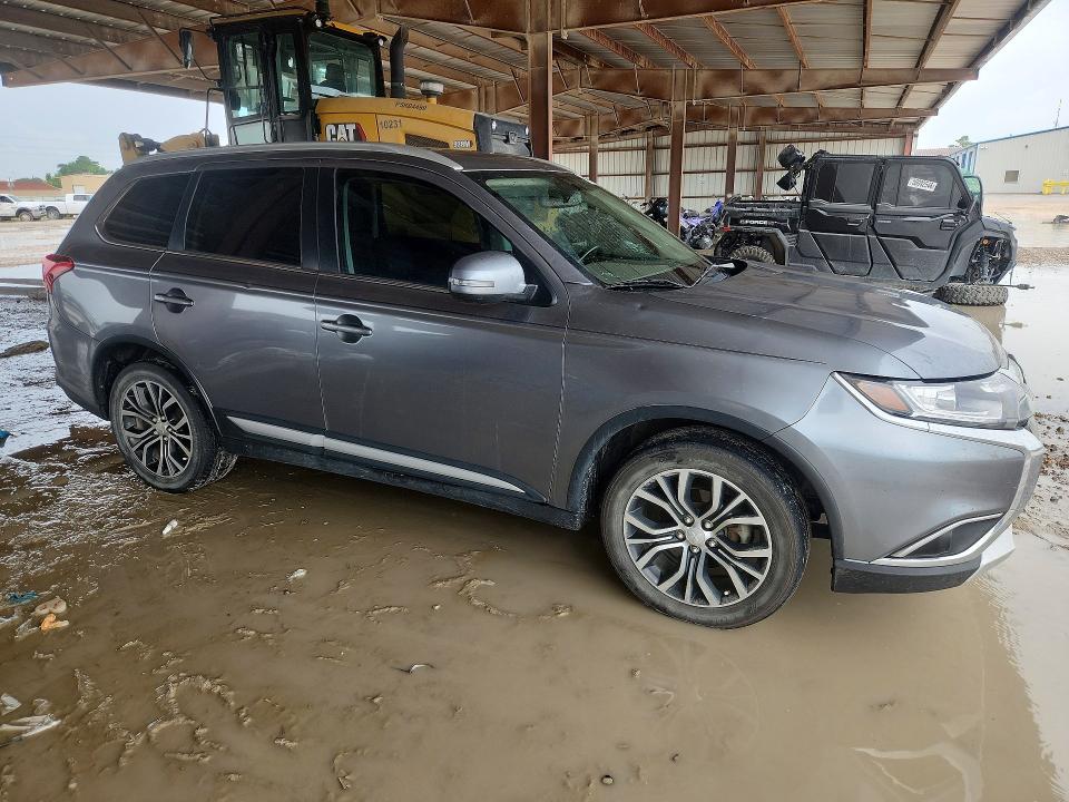 2017 Mitsubishi Outlander VIN JA4AD3A38HZ035549 COPART salvage auction — HAIL, Tx - Certificate Of Title, sold $1,050 on 2026-07-17 (photo 4)