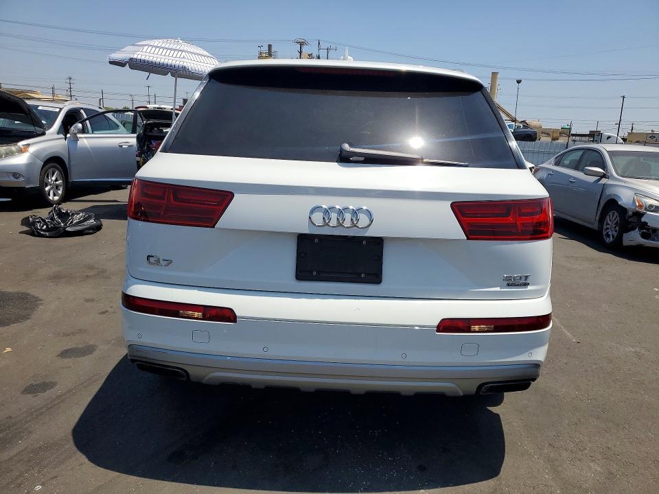 2017 Audi VIN WA1LAAF76HD025889 COPART salvage auction — MECHANICAL, Ca - Dis/Dlr/Exp Only Clean Title, sold $5,600 on 2026-07-13 (photo 6)