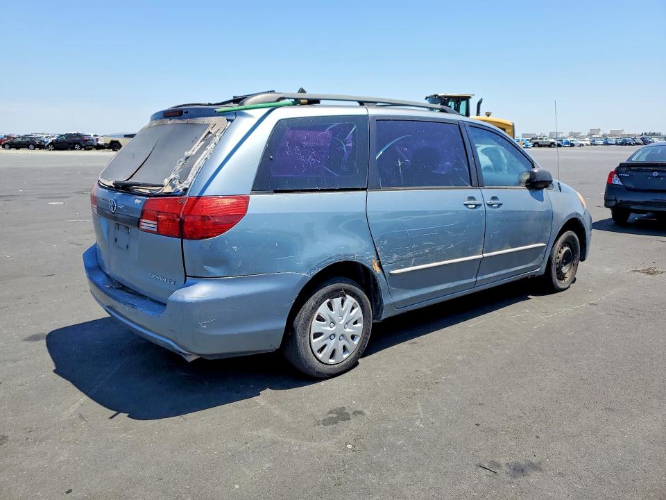 2004 Toyota Sienna VIN 5TDZA23C34S138043 COPART salvage auction — MINOR DENT/SCRATCHES, CA - DIS/DLR/EXP APP FOR DUP SALVAG, sold $650 on 2026-07-27 (photo 3)