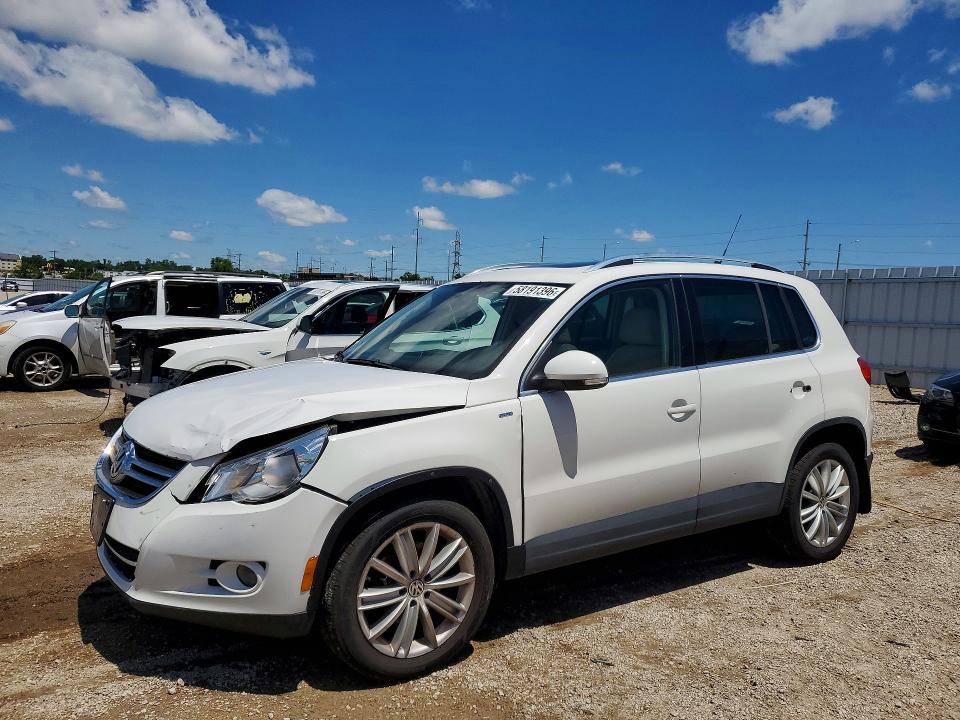 2010 Volkswagen Tiguan VIN WVGBV7AX9AW529004 COPART salvage auction — FRONT END, Ia - Cert Of Title-Salvage Title, sold $80 on 2026-08-19 (photo 1)