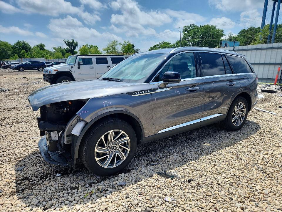 2023 Lincoln Aviator VIN 5LM5J6XC0PGL24386 — COPART salvage auction photo