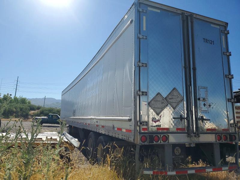 2019 Wabash 53'trailer VIN 1JJV532B3KL141225 COPART salvage auction — ROLLOVER, ON - PERMIT NO BRAND - FIT, sold $1 on 2026-09-10 (photo 3)