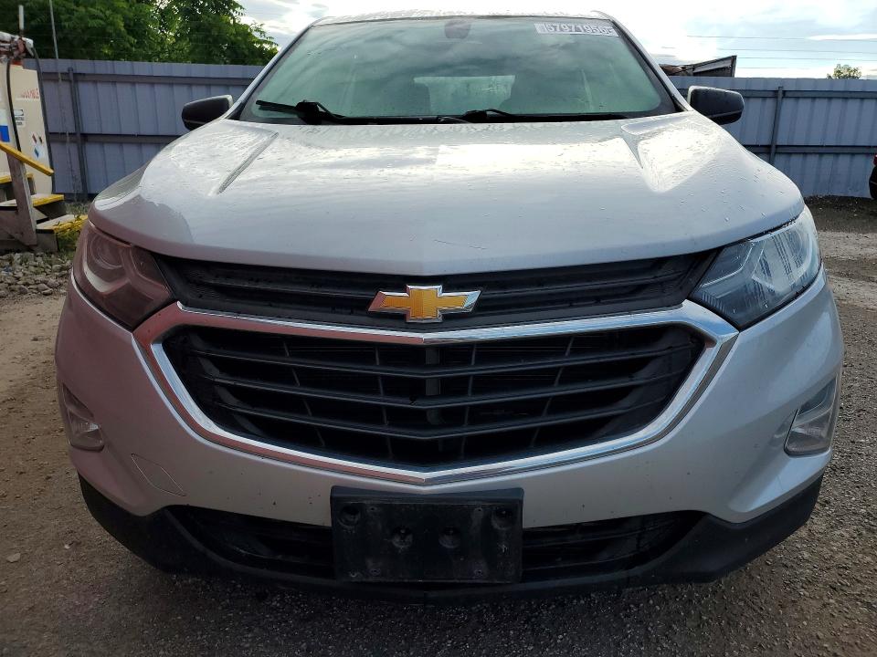 2018 Chevrolet Equinox VIN 2GNAXREV7J6289712 COPART salvage auction — NORMAL WEAR, On - Permit No Brand - Unfit (P), sold $3,350 on 2026-07-03 (photo 5)