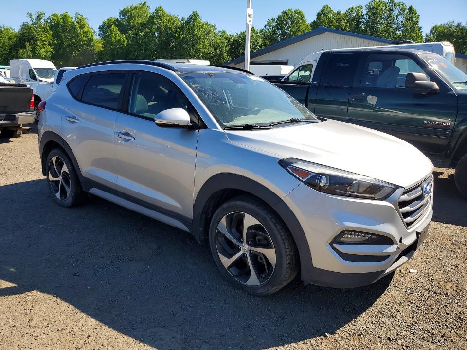 2018 Hyundai Tucson VIN KM8J3CA2XJU797683 COPART salvage auction — FRONT END, Wv - Certificate Of Title, sold $5,000 on 2026-07-31 (photo 4)