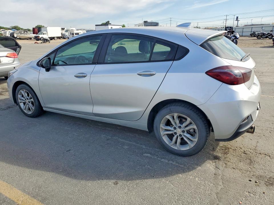 2019 Chevrolet VIN 3G1BE6SM2KS605512 COPART salvage auction — FRONT END, Id - Certificate Of Title, sold $975 on 2026-07-09 (photo 2)
