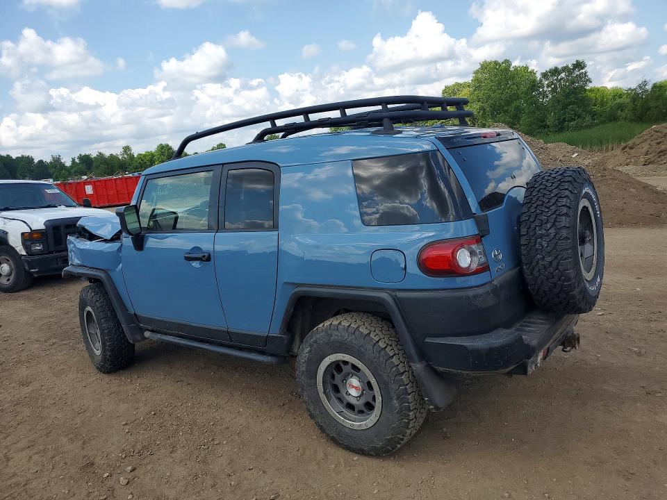 2014 Toyota Fj cruiser VIN JTEBU4BF2EK193880 COPART salvage auction — WATER/FLOOD, Oh - Cert Of Title-Salvage, sold $7,400 on 2026-07-16 (photo 2)
