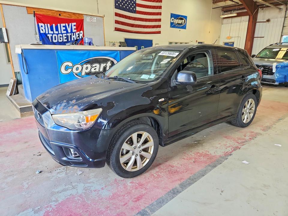 2012 Mitsubishi VIN JA4AR4AU3CZ002175 COPART salvage auction — NORMAL WEAR, Ny - Certificate Of Title, sold $500 on 2026-07-06 (photo 1)