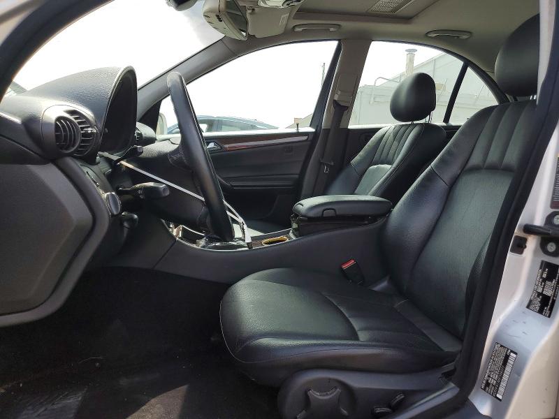 2005 Mercedes-benz C-klasse VIN WDBRF81J05F598377 COPART salvage auction — SIDE, VA - CERT OF TITLE - SALVAGE, sold $525 on 2026-07-08 (photo 7)