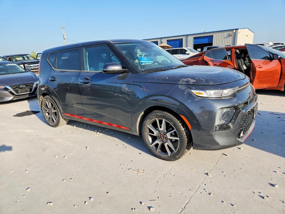 2021 Kia Soul VIN KNDJ63AU6M7792299 COPART salvage auction — SIDE, Tx - Salvage Vehicle Title, sold $2,650 on 2026-07-02 (photo 4)