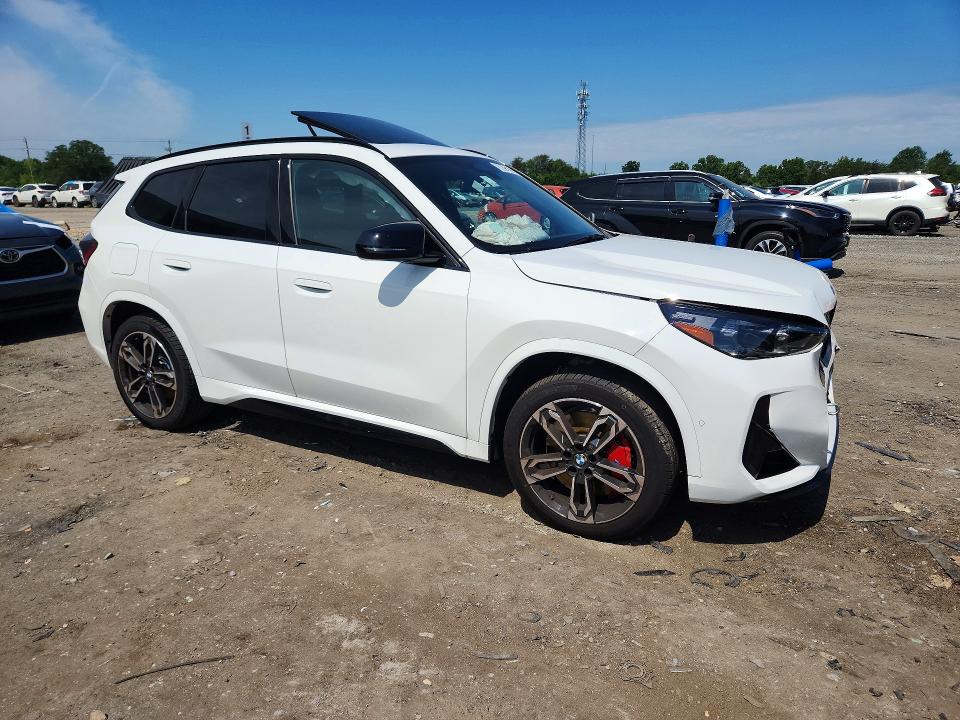 2026 BMW X1 VIN WBX13EF0XT5637164 COPART salvage auction — FRONT END, Va - Certificate Of Title, sold $21,200 on 2026-07-13 (photo 4)