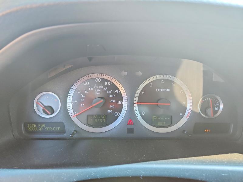 2004 Volvo S80 VIN YV1TS92D341337638 COPART salvage auction — WATER/FLOOD, In - Cert Of Title-Salvage Flood, sold $200 on 2026-07-28 (photo 9)
