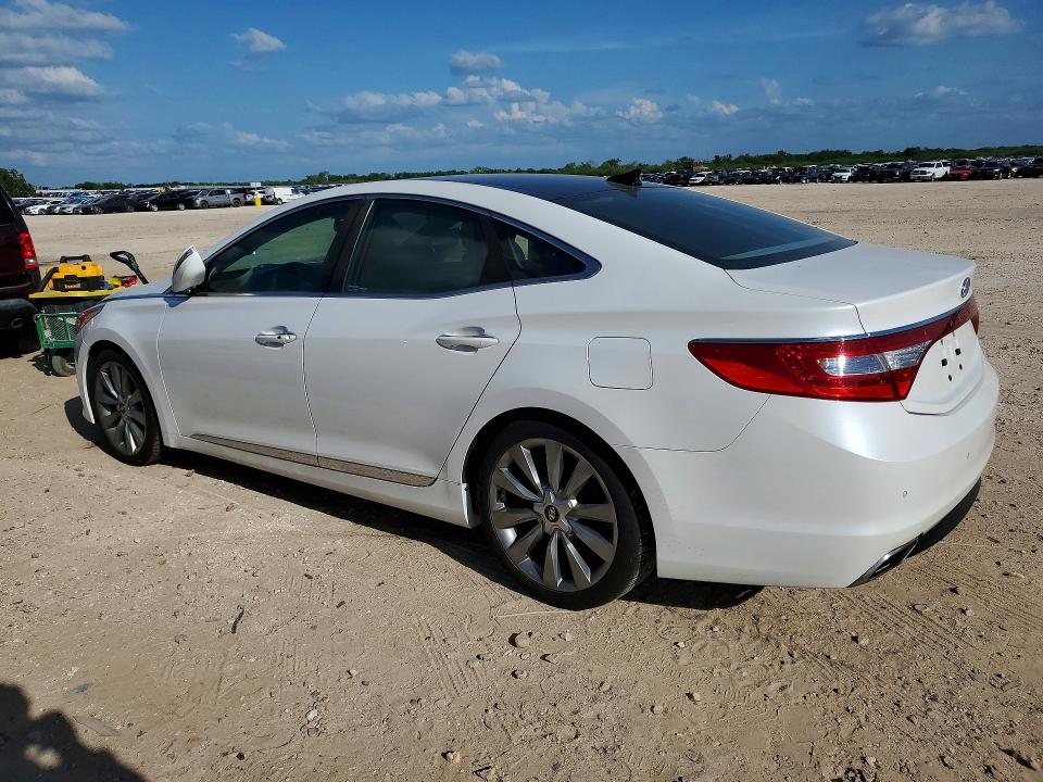 2015 Hyundai Azera VIN KMHFH4JG3FA474660 COPART salvage auction — WATER/FLOOD, TX - SALVAGE VEHICLE TITLE, sold $2,900 on 2026-07-09 (photo 2)