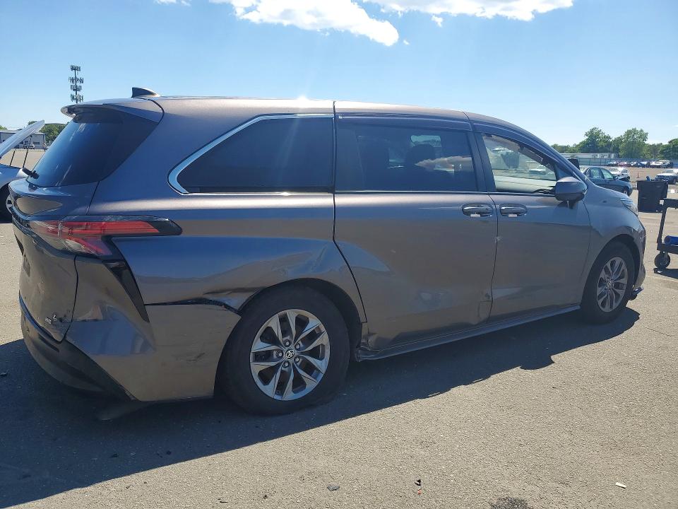 2021 Toyota VIN 5TDKRKEC2MS015129 COPART salvage auction — REAR END, Salvage Title, sold $8,100 on 2026-07-20 (photo 3)