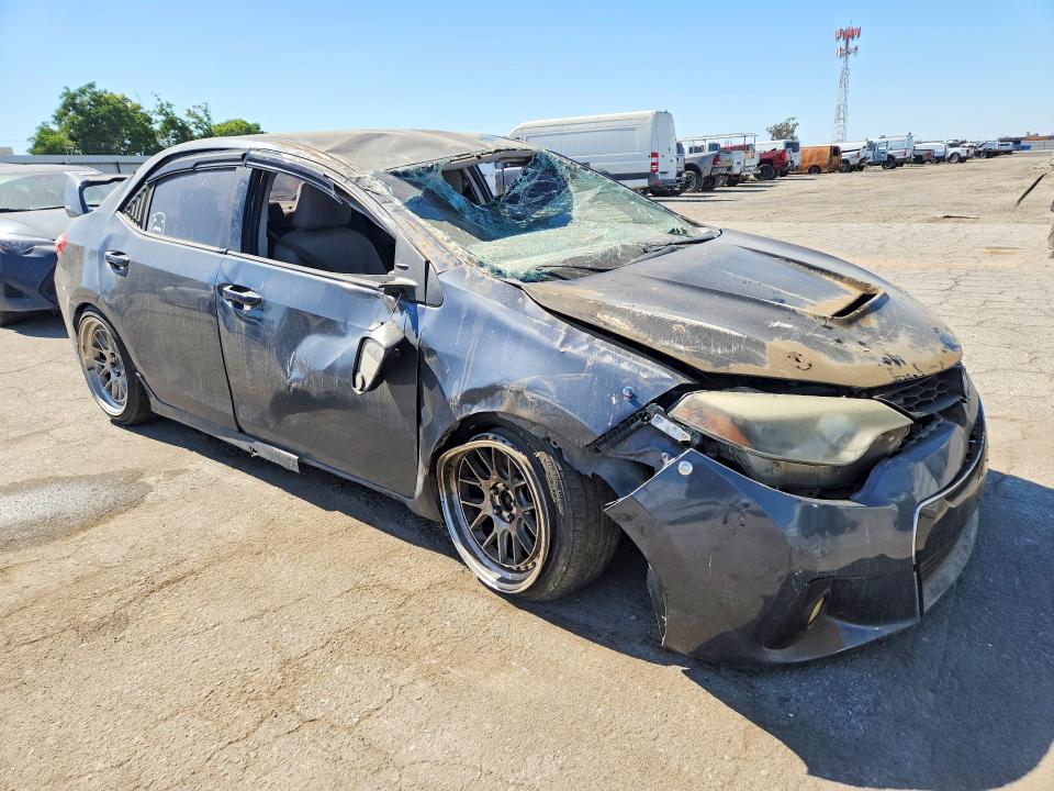 2016 Toyota Corolla VIN 5YFBURHE2GP520699 COPART salvage auction — ROLLOVER, CA - SALVAGE CERTIFICATE, sold $1,100 on 2026-07-10 (photo 4)