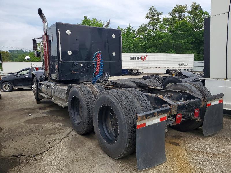 1993 International 9000-series VIN 2HSFBMZR9PC070345 COPART salvage auction — NORMAL WEAR, Ok - Certificate Of Title, sold $4,300 on 2026-07-07 (photo 3)