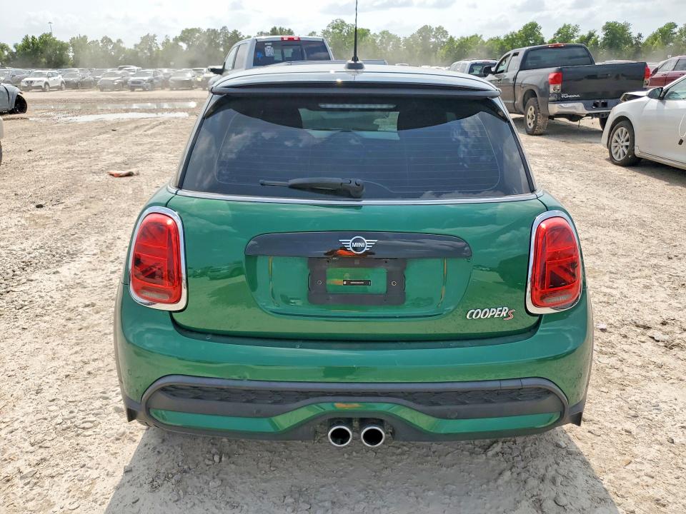 2024 Mini Cooper VIN WMW53DH04R2V45769 COPART salvage auction — FRONT END, Tx - Salvage Vehicle Title, sold $10,400 on 2026-07-28 (photo 6)