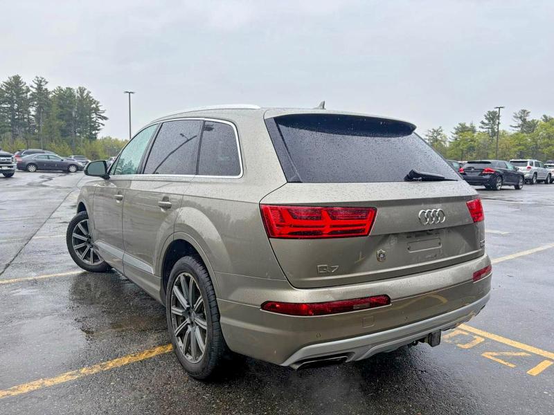 2017 Audi Q7 VIN WA1LAAF77HD007630 COPART salvage auction — MINOR DENT/SCRATCHES, Ma - Certificate Of Title (P), sold $8,400 on 2026-07-02 (photo 3)