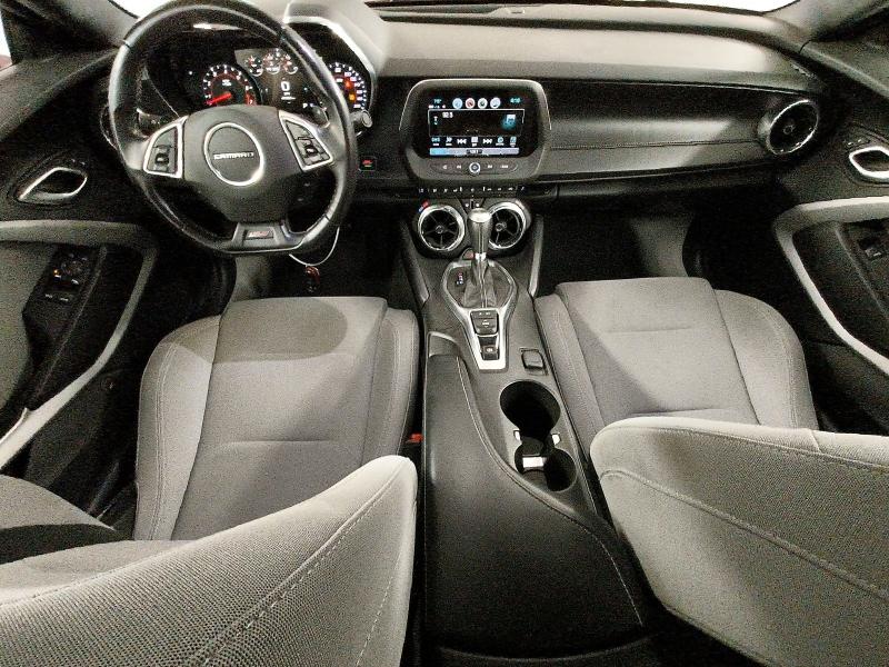 2018 Chevrolet Camaro VIN 1G1FF3D7XJ0178395 COPART salvage auction — NORMAL WEAR, TX - CERTIFICATE OF TITLE, sold $22,000 on 2026-07-24 (photo 8)