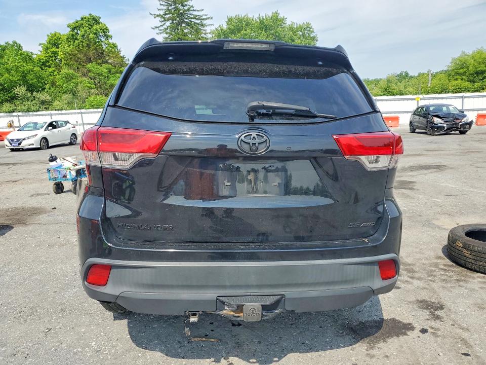 2018 Toyota Highlander VIN 5TDJZRFH7JS560320 COPART salvage auction — FRONT END, Pa - Certificate Of Salvage, sold $5,500 on 2026-07-14 (photo 6)