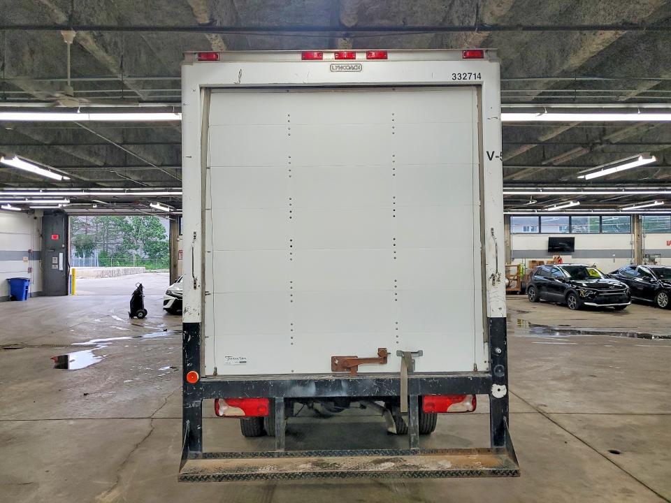 2015 Mercedes-benz Sprinter VIN WDAPF4CC5F9627441 COPART salvage auction — MINOR DENT/SCRATCHES, Il - Certificate Of Title (P), sold $2,500 on 2026-07-29 (photo 6)