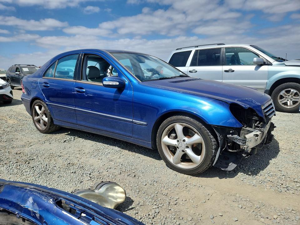 2004 Mercedes-benz C class VIN WDBRF40J74F548598 COPART salvage auction — FRONT END, Ca - Salvage Certificate, sold $225 on 2026-07-31 (photo 4)
