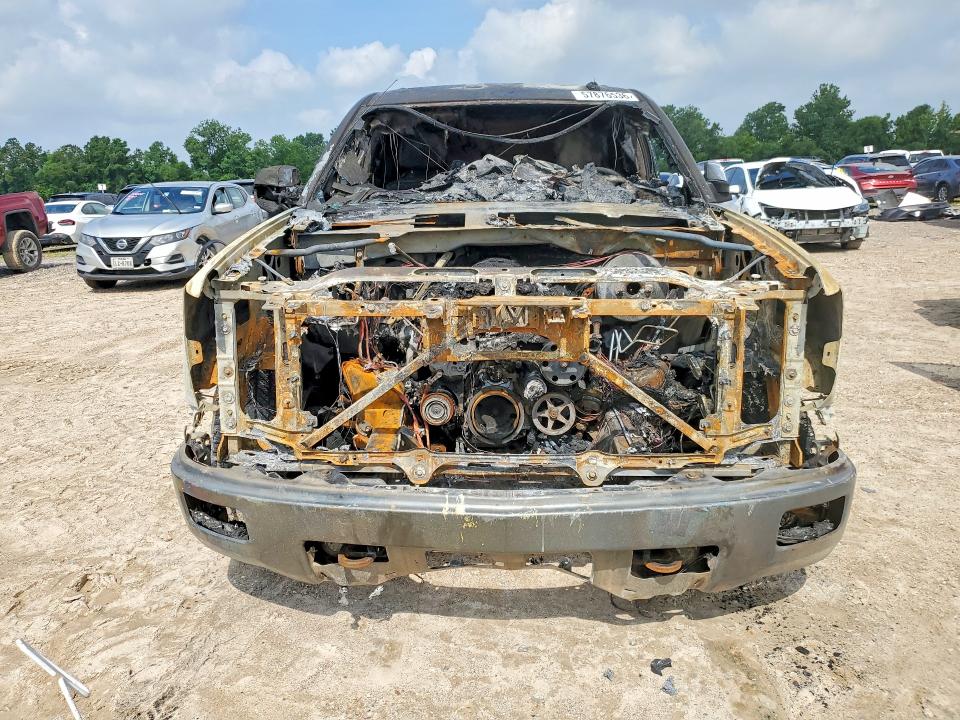 2014 Chevrolet Silverado VIN 3GCUKSEC0EG499525 COPART salvage auction — ENGINE BURN, Tx - Salvage Vehicle Title, sold $1,650 on 2026-07-02 (photo 5)