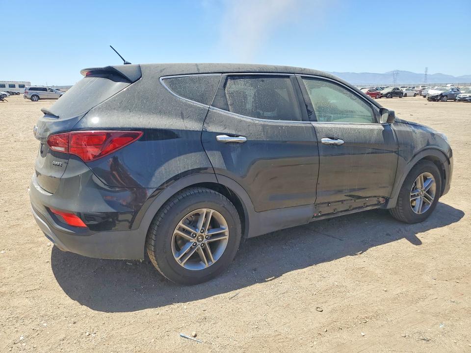 2018 Hyundai Santa fe VIN 5XYZT3LB8JG568733 COPART salvage auction — INTERIOR BURN, Ca - Dis/Dlr/Exp Only Clean Title, sold $1,500 on 2026-07-20 (photo 3)