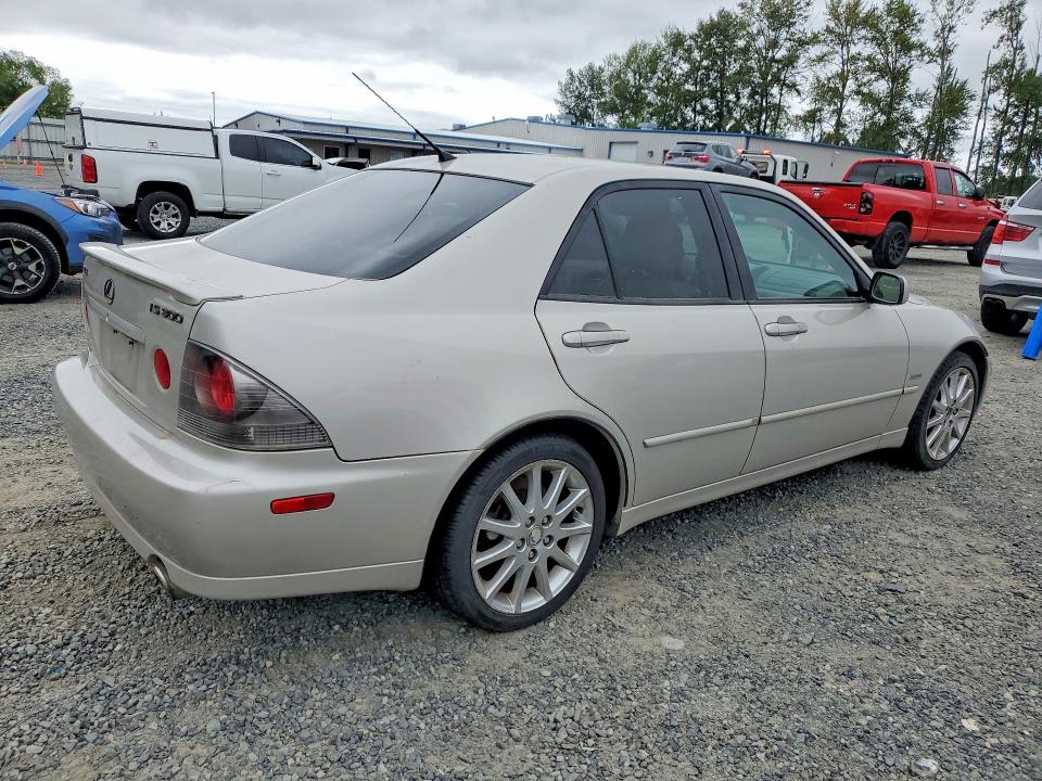 2004 Lexus Is VIN JTHBD192840090882 COPART salvage auction — MINOR DENT/SCRATCHES, Wa - Aff Of Loss/Rel Of Interest, sold $200 on 2026-07-27 (photo 3)