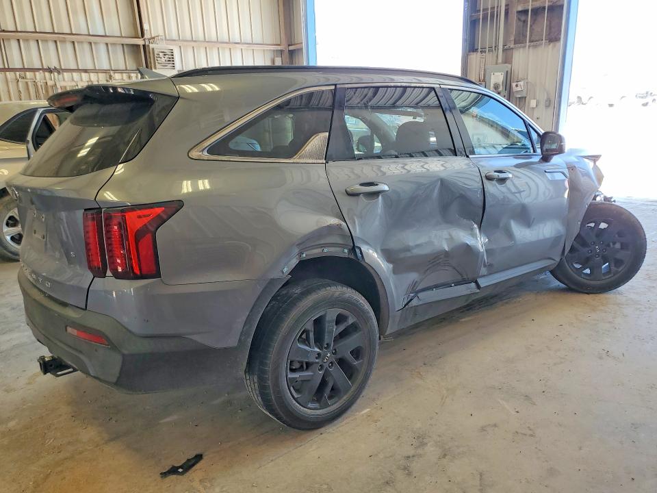 2021 Kia Sorento VIN 5XYRLDLC9MG024146 COPART salvage auction — FRONT END, Tx - Salvage Vehicle Title, sold $2,900 on 2026-07-24 (photo 3)