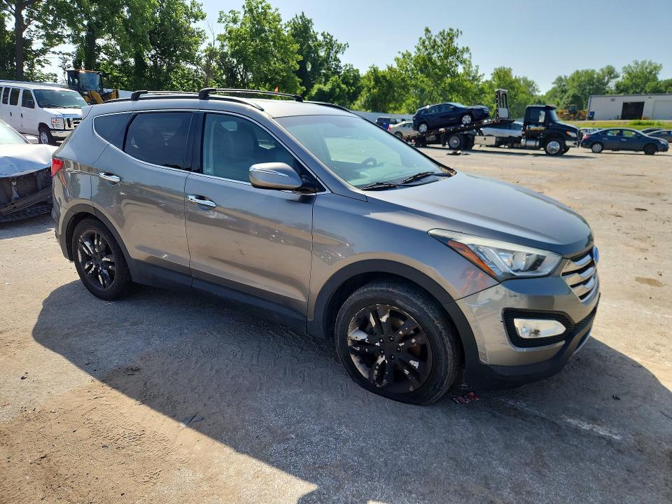2013 Hyundai Santa fe VIN 5XYZU3LAXDG012657 COPART salvage auction — FRONT END, Mo - Certificate Of Title, sold $1,450 on 2026-07-31 (photo 4)