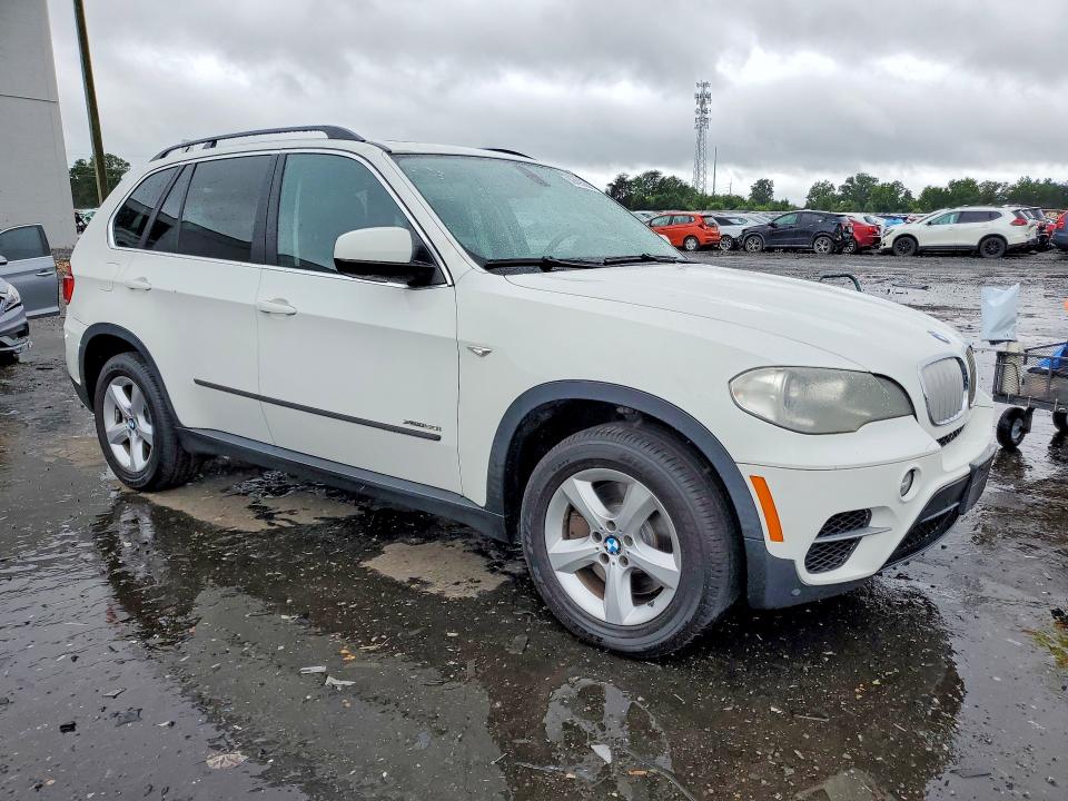 2012 BMW X5 VIN 5UXZV8C51CL422729 COPART salvage auction — NORMAL WEAR, Ny - Certificate Of Title, sold $600 on 2026-07-29 (photo 4)