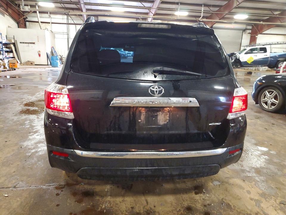 2012 Toyota Highlander VIN 5TDBK3EH3CS132593 COPART salvage auction — SIDE, Mi - Certificate Of Title, sold $3,950 on 2026-07-17 (photo 6)