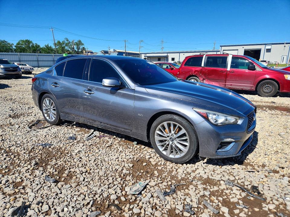 2018 Infiniti VIN JN1EV7AP1JM358202 COPART salvage auction — WATER/FLOOD, Il - Salvage Cert-Flood, sold $600 on 2026-07-17 (photo 4)