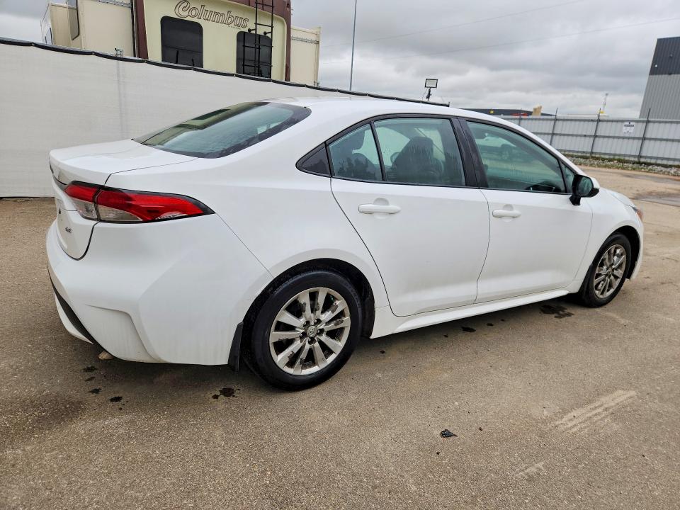 2022 Toyota Corolla VIN 5YFBPMBEXNP355212 COPART salvage auction — HAIL, AB - BOS - ACTIVE, sold $4,200 on 2026-07-22 (photo 3)
