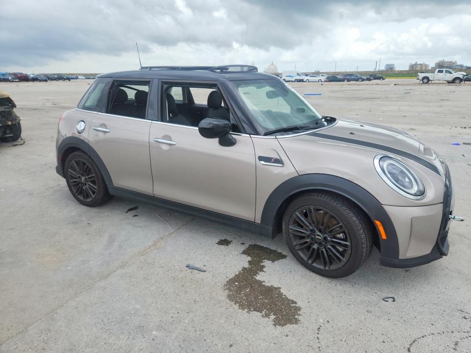 2022 Mini Cooper VIN WMW53DK06N2P57480 COPART salvage auction — WATER/FLOOD, La - Cert Of Title-Salvage Flood (P), sold $475 on 2026-07-29 (photo 4)